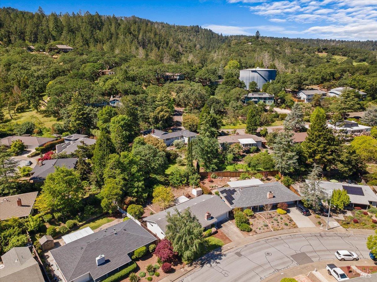 417 Deerfield Circle