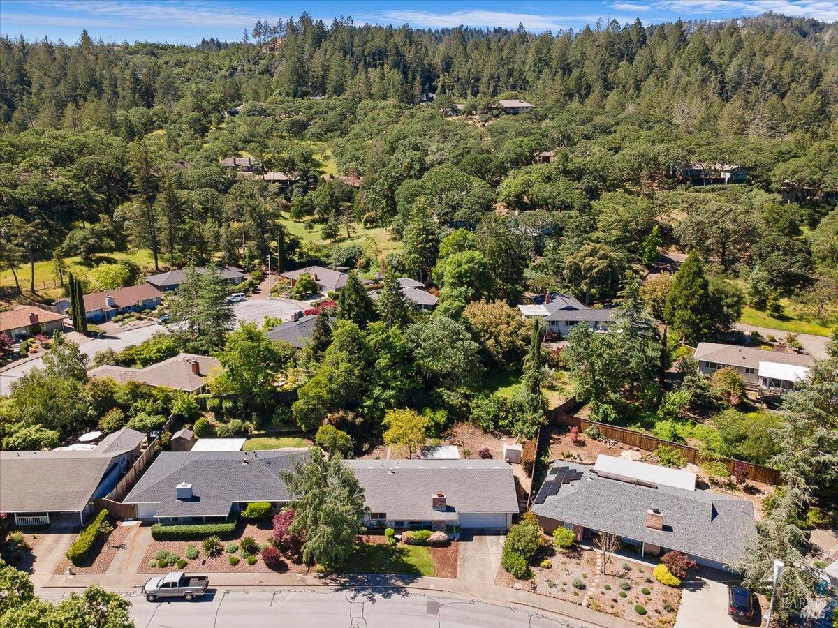 417 Deerfield Circle