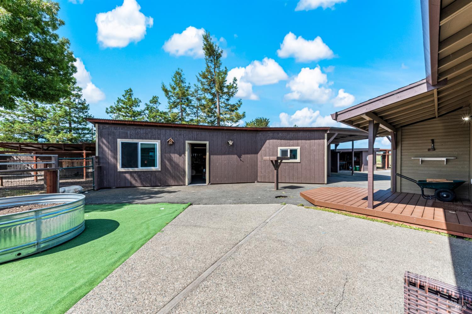 8571 Brand Lane
