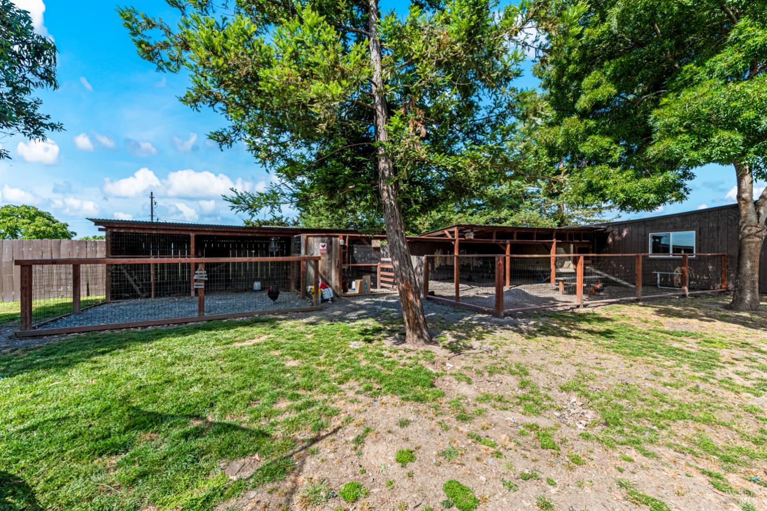 8571 Brand Lane