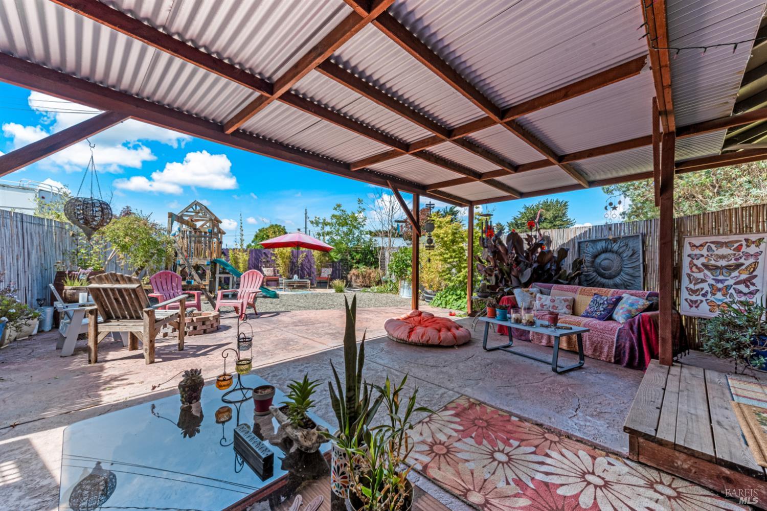 8571 Brand Lane