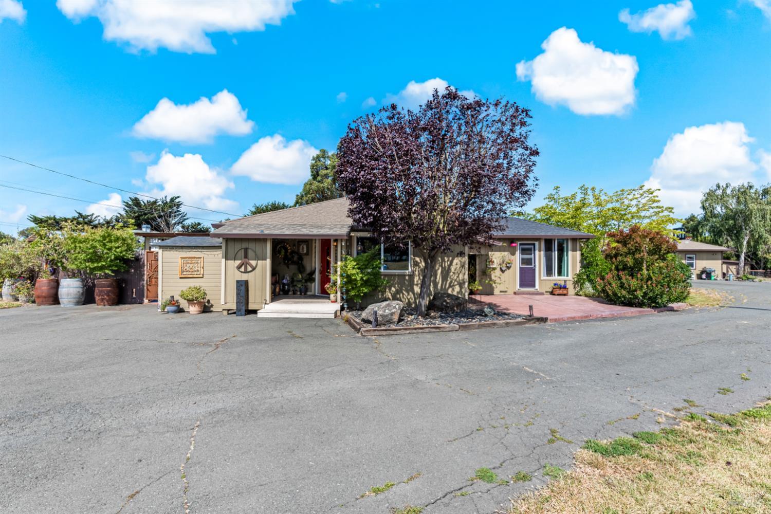 8571 Brand Lane