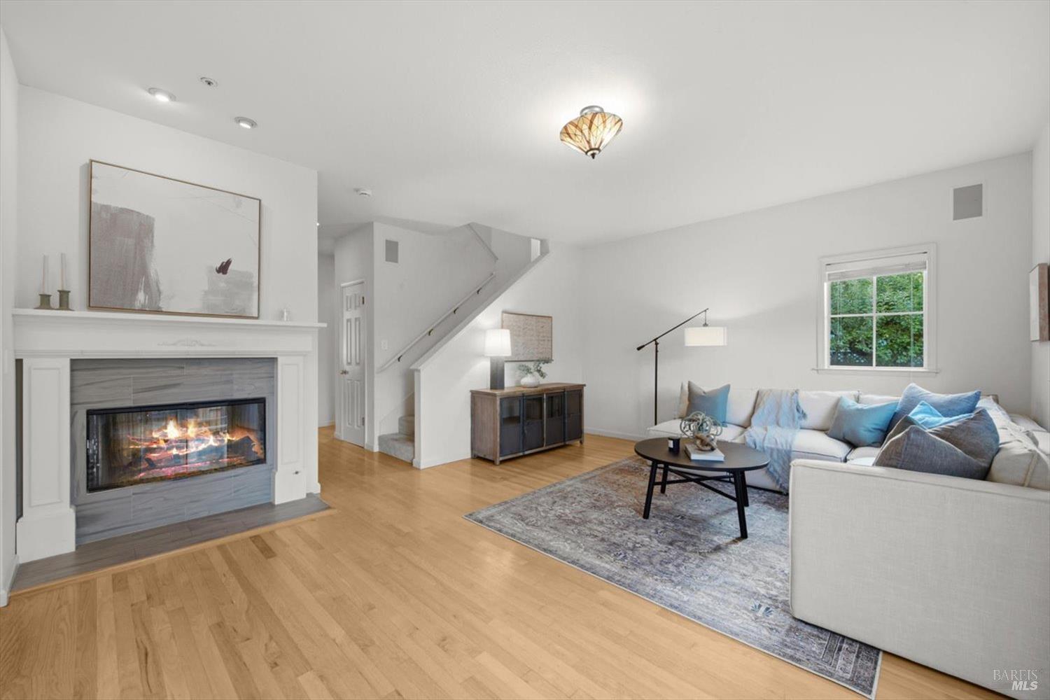 949 Mcnear Avenue