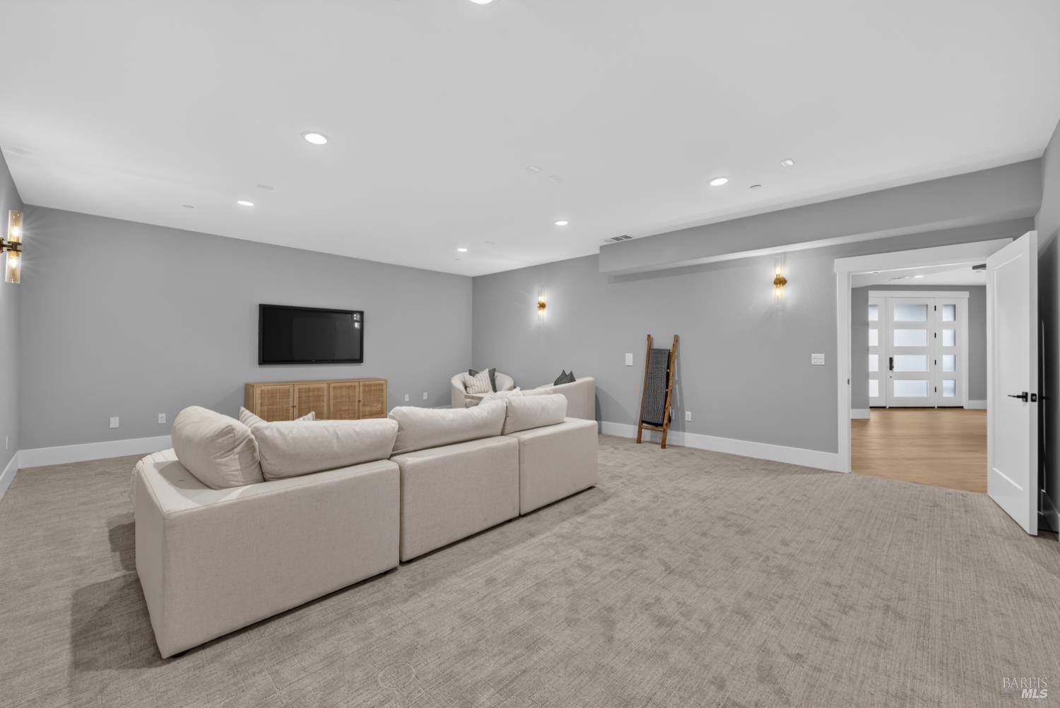 22 Oak Knoll Court