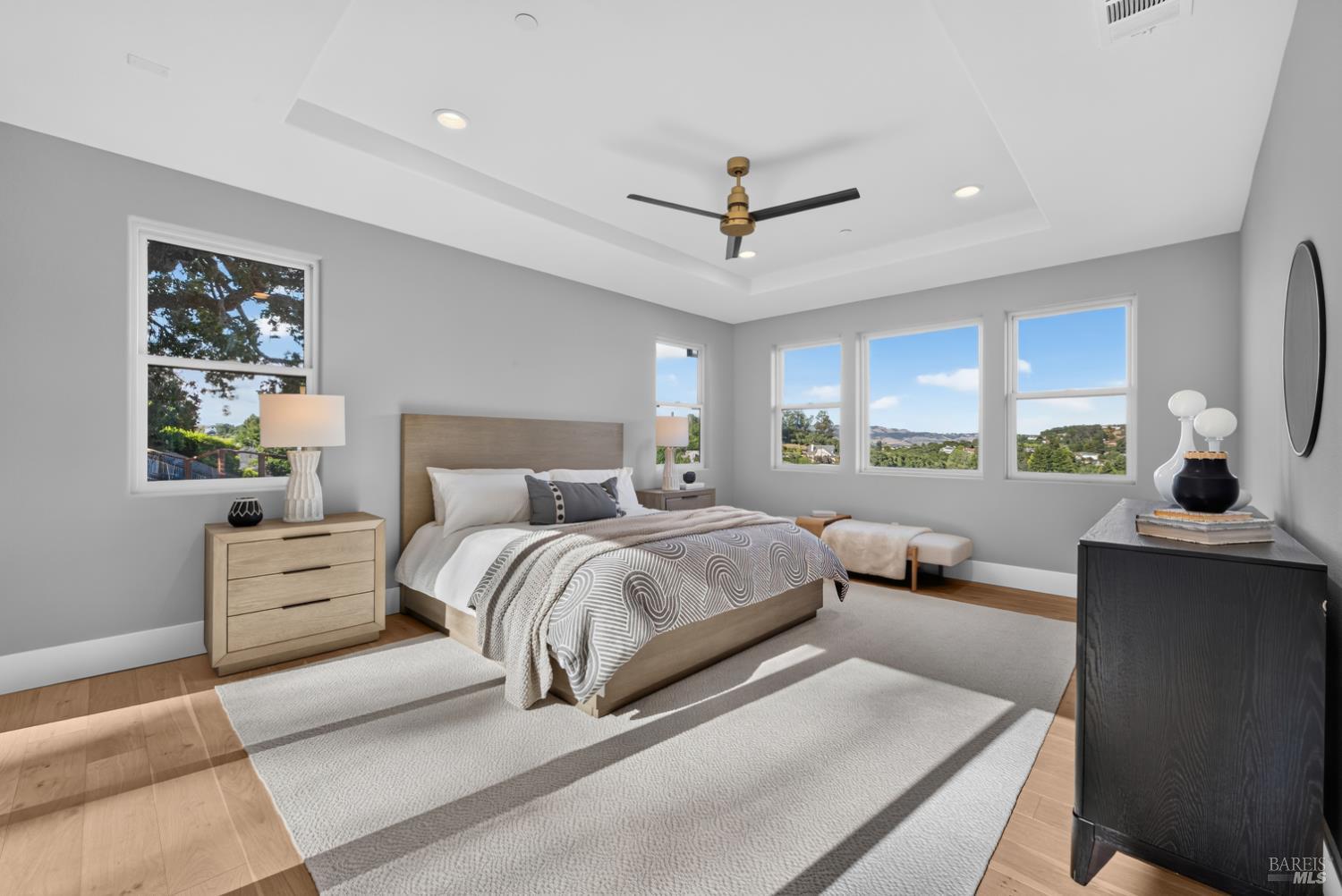 22 Oak Knoll Court