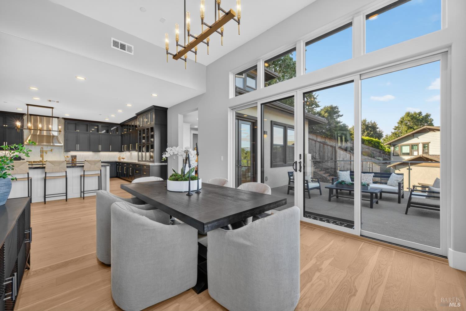22 Oak Knoll Court