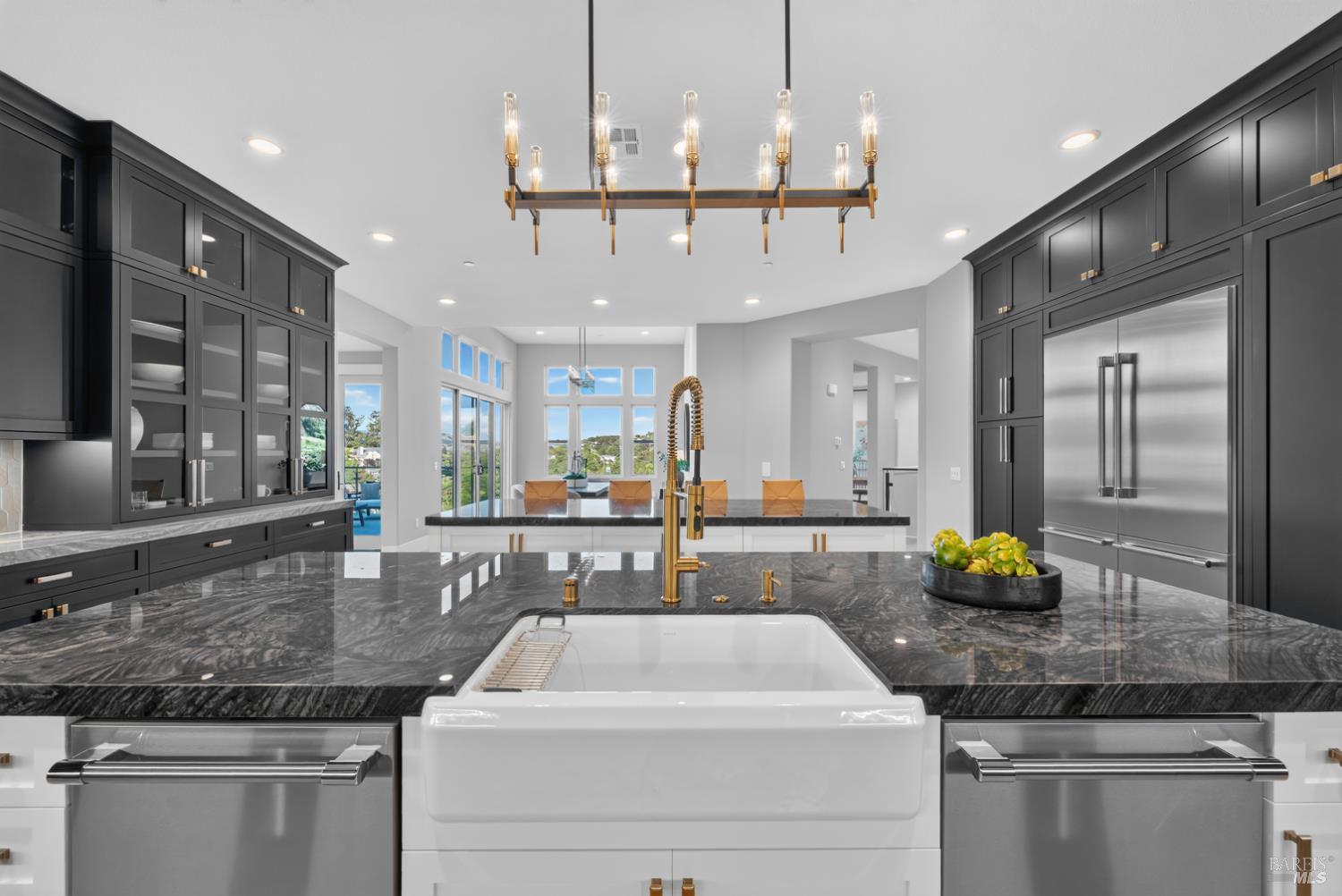 22 Oak Knoll Court