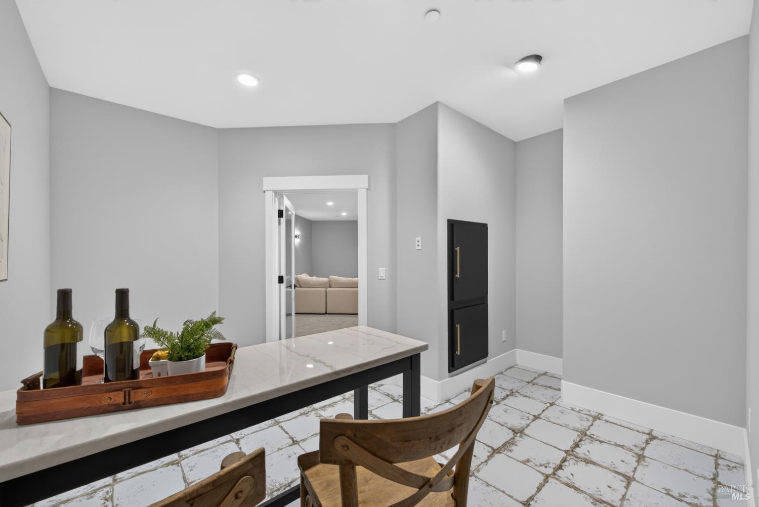 22 Oak Knoll Court