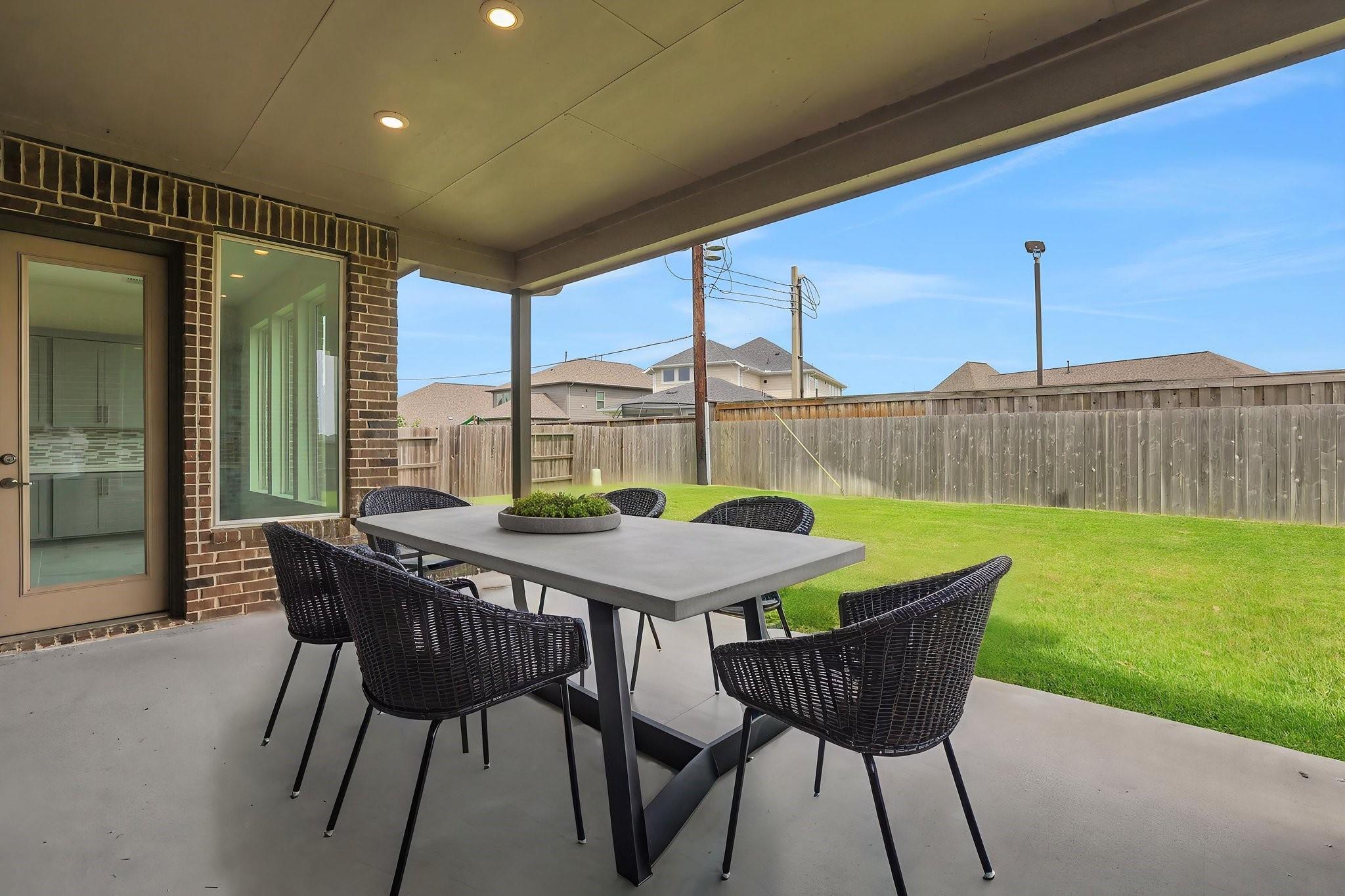 21302 Rose Loch Lane