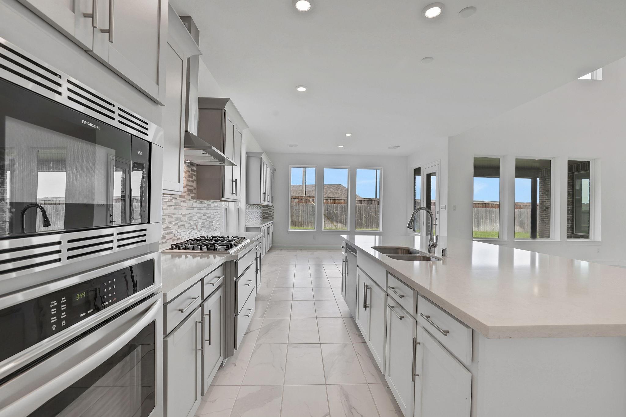 21302 Rose Loch Lane