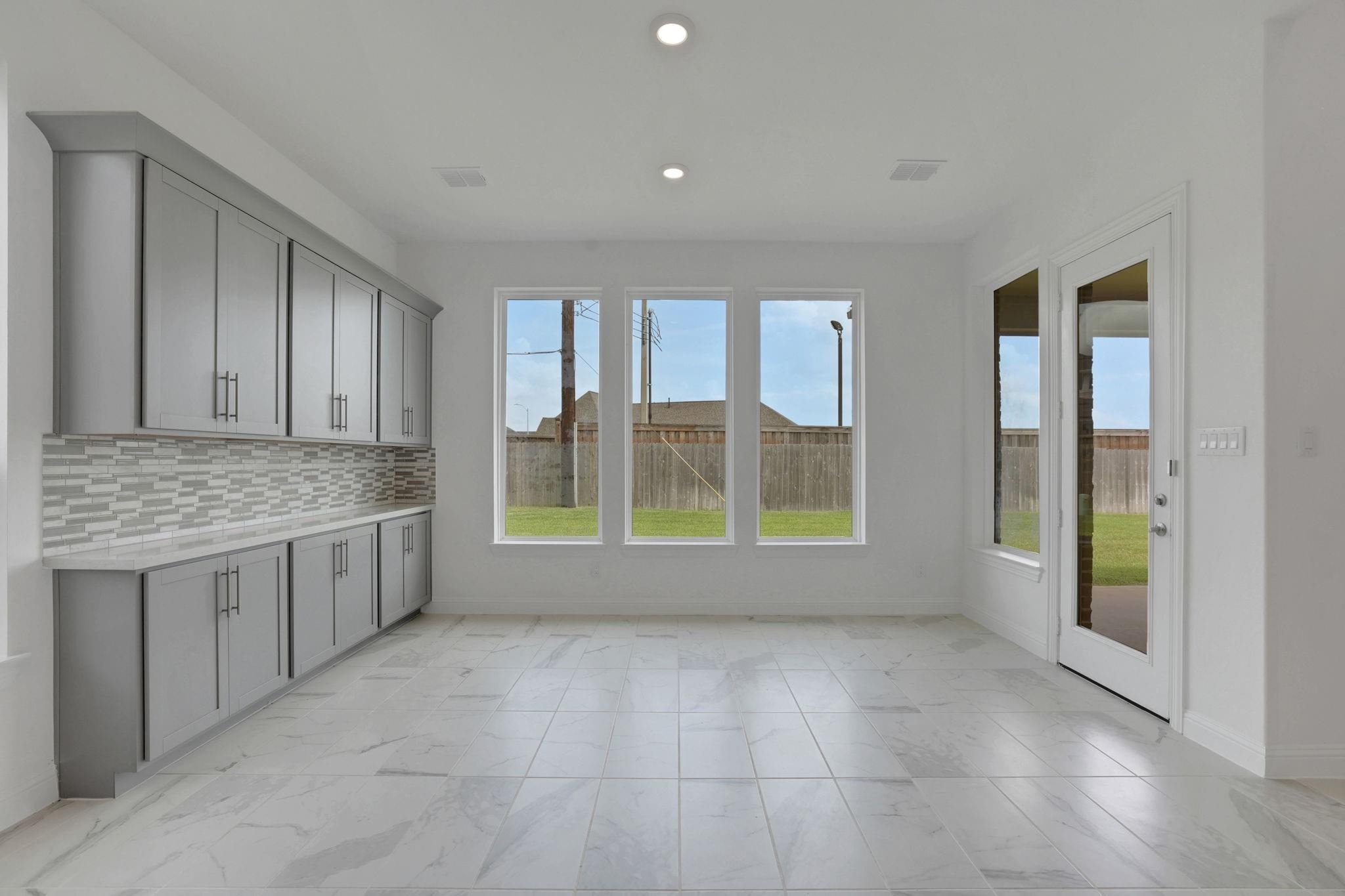 21302 Rose Loch Lane