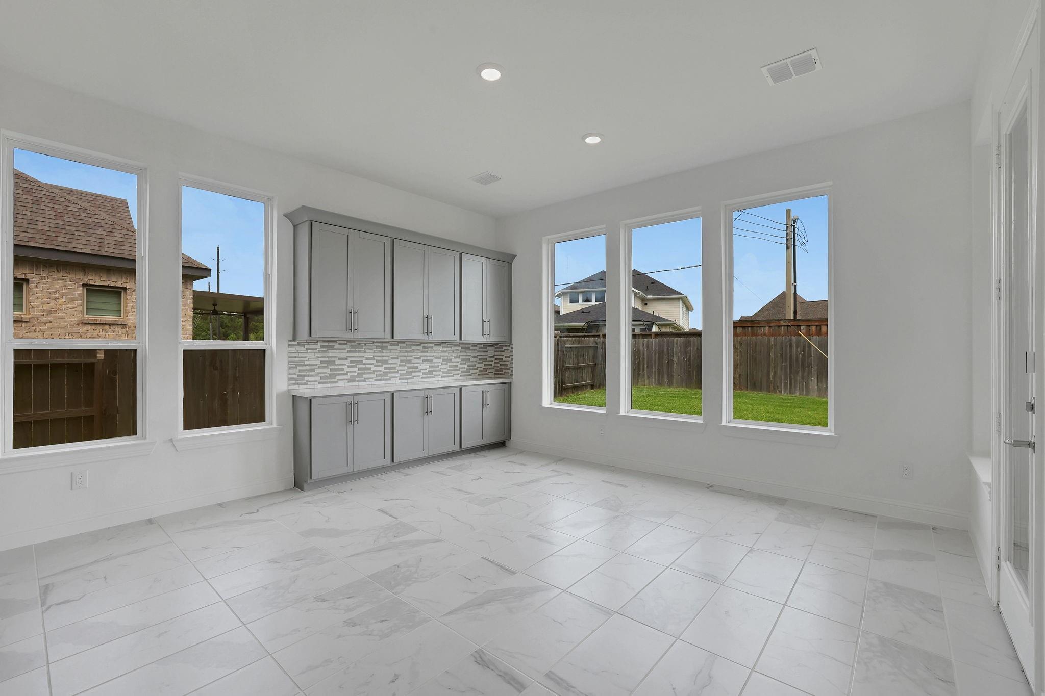 21302 Rose Loch Lane
