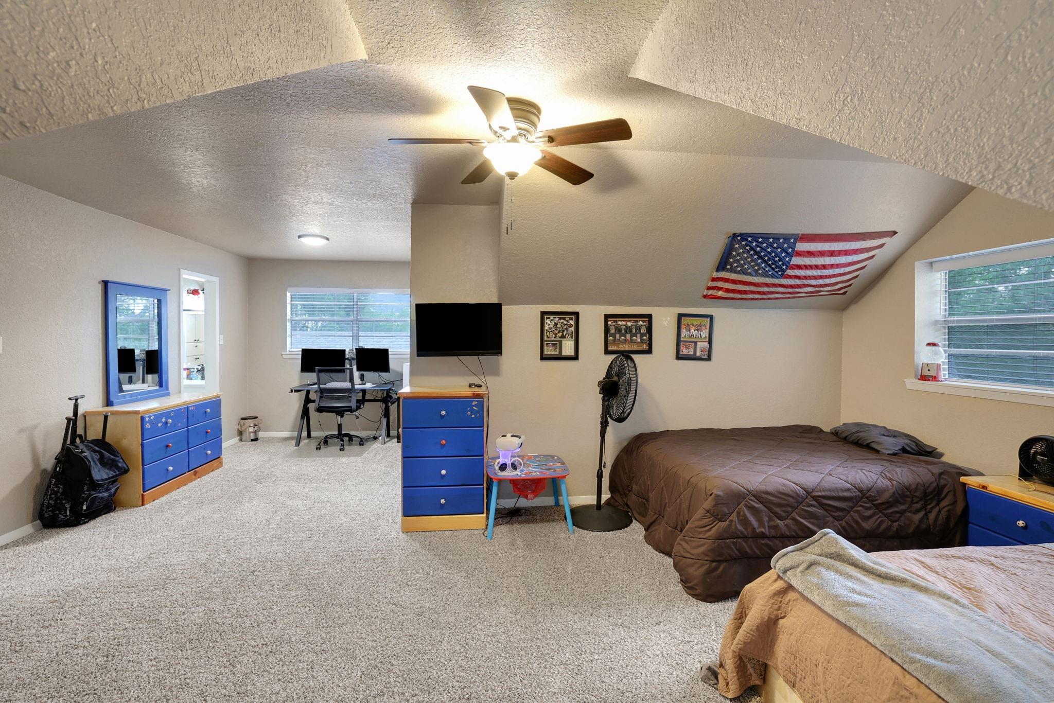 5133 Riverview Drive