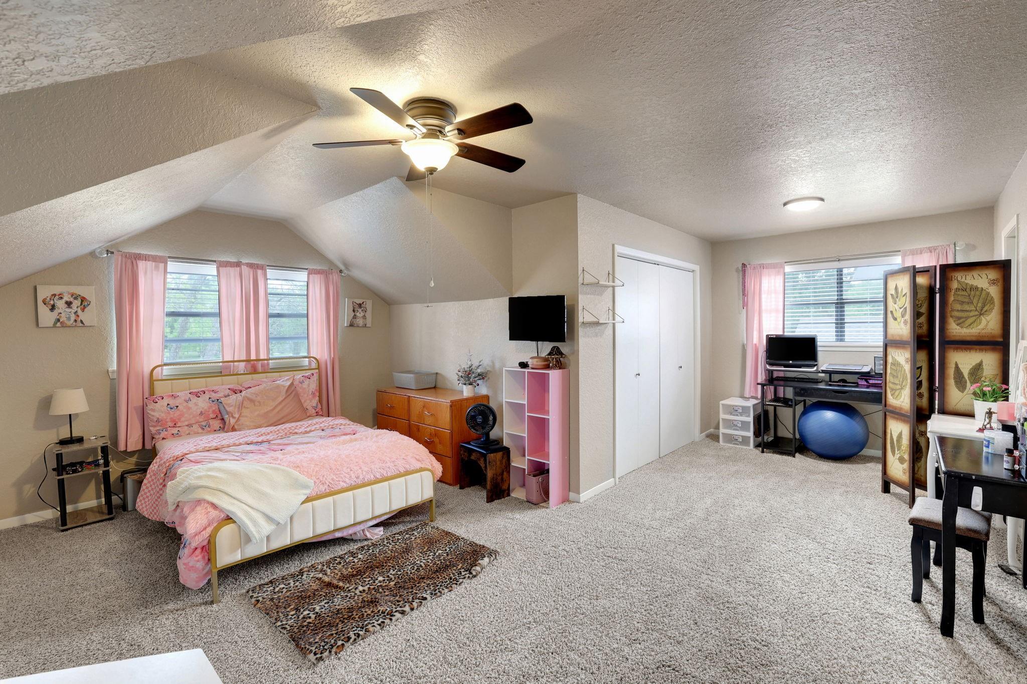 5133 Riverview Drive