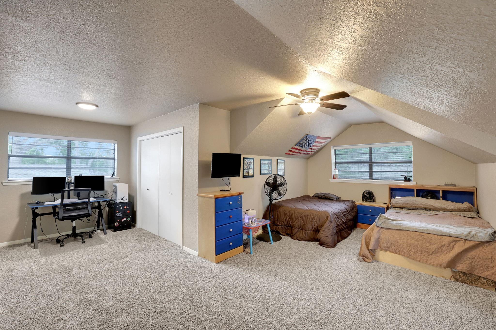 5133 Riverview Drive