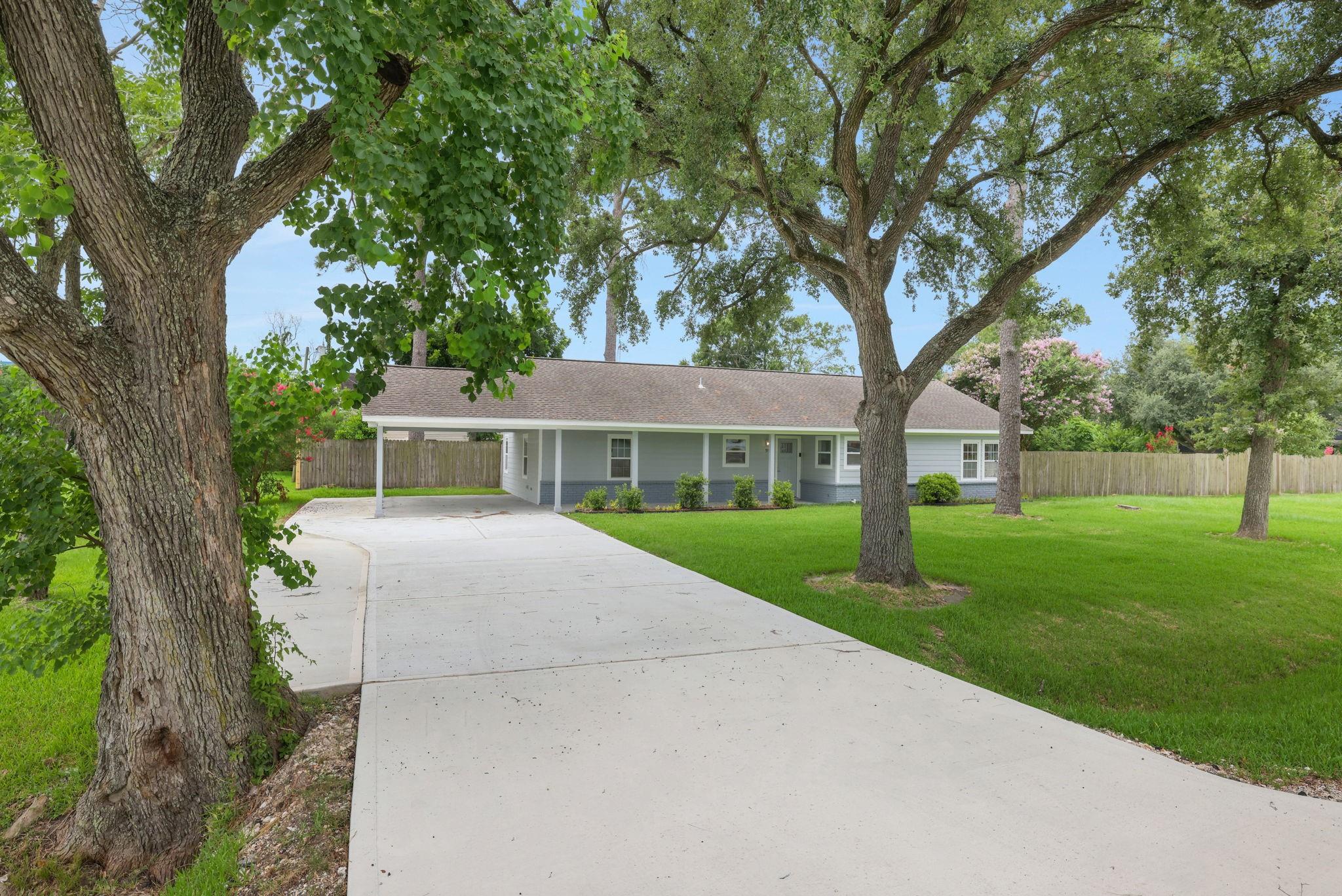 519 N Shady Lane