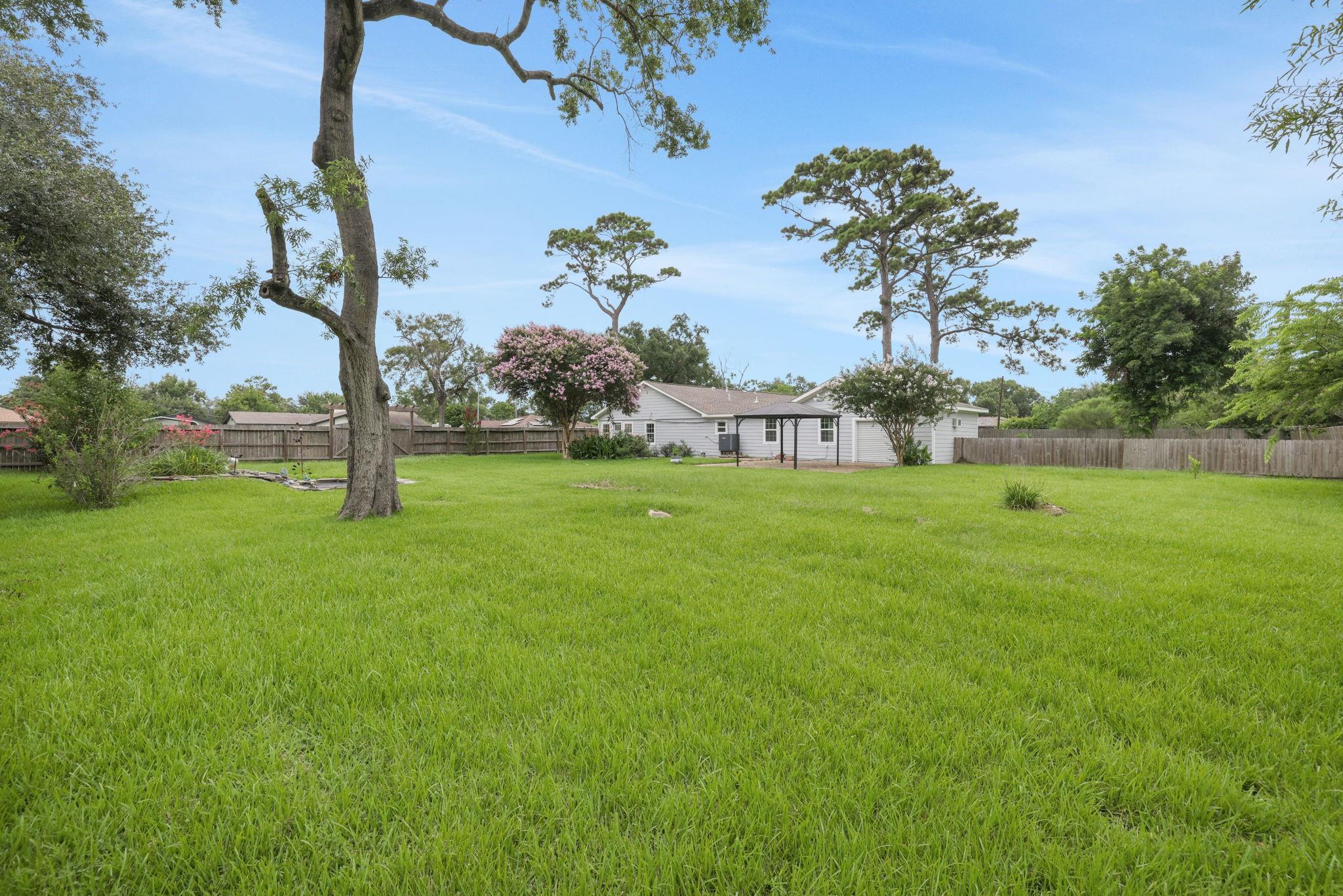 519 N Shady Lane