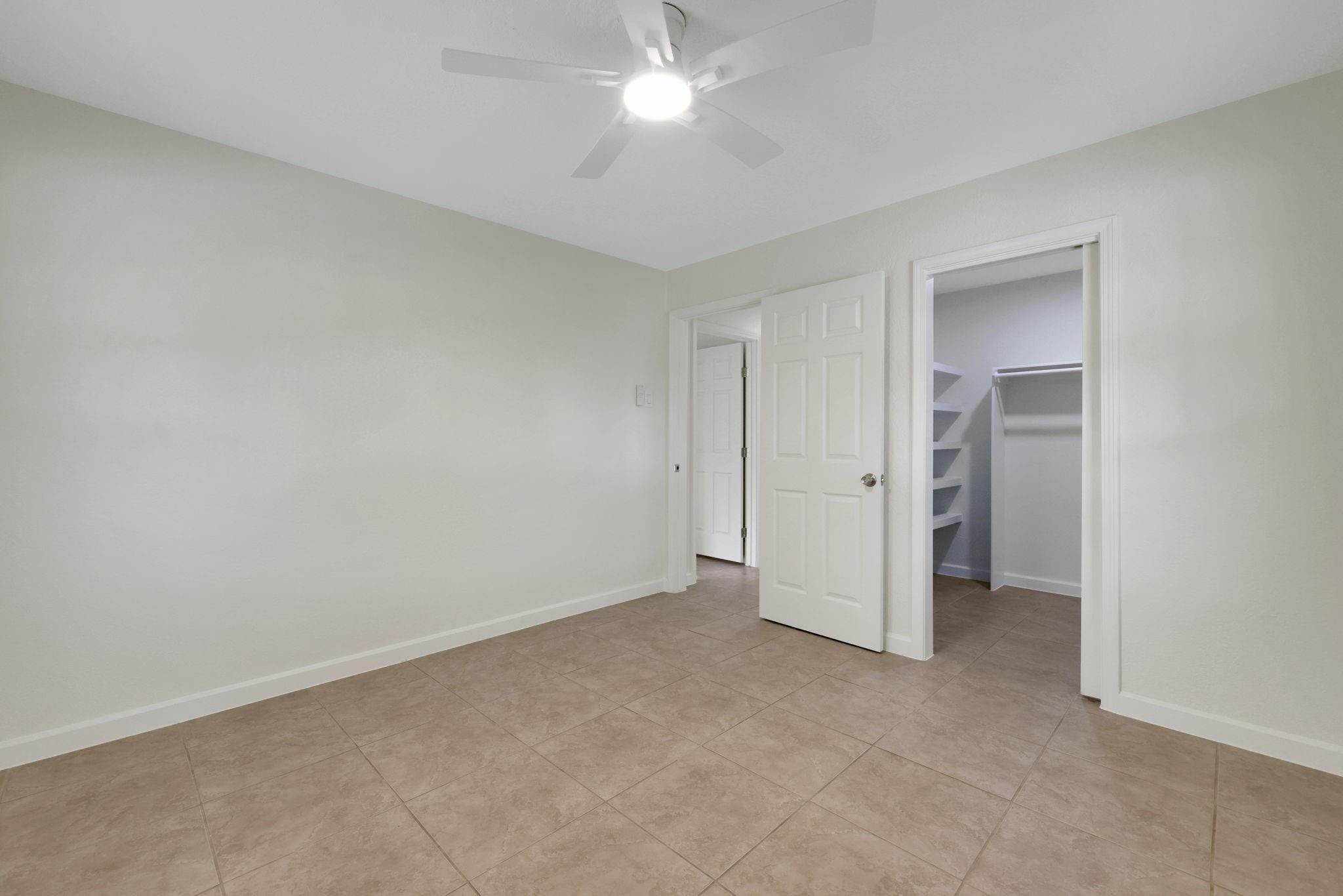 519 N Shady Lane