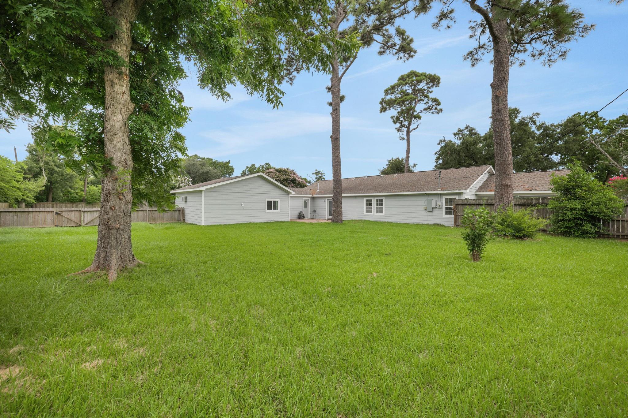 519 N Shady Lane