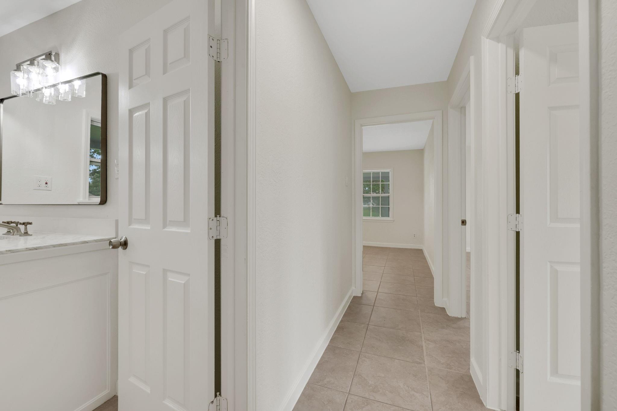 519 N Shady Lane