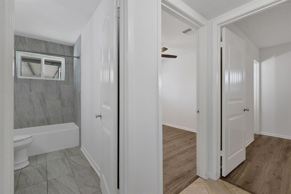 8638 Cottage Gate Lane