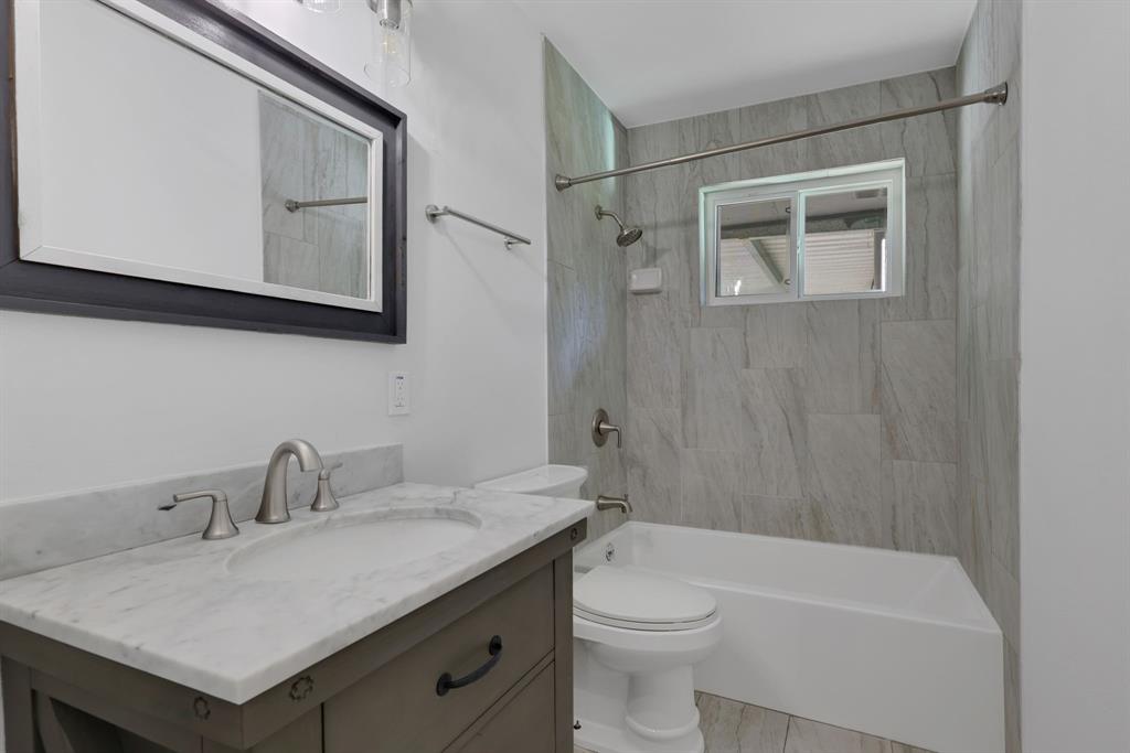 8638 Cottage Gate Lane