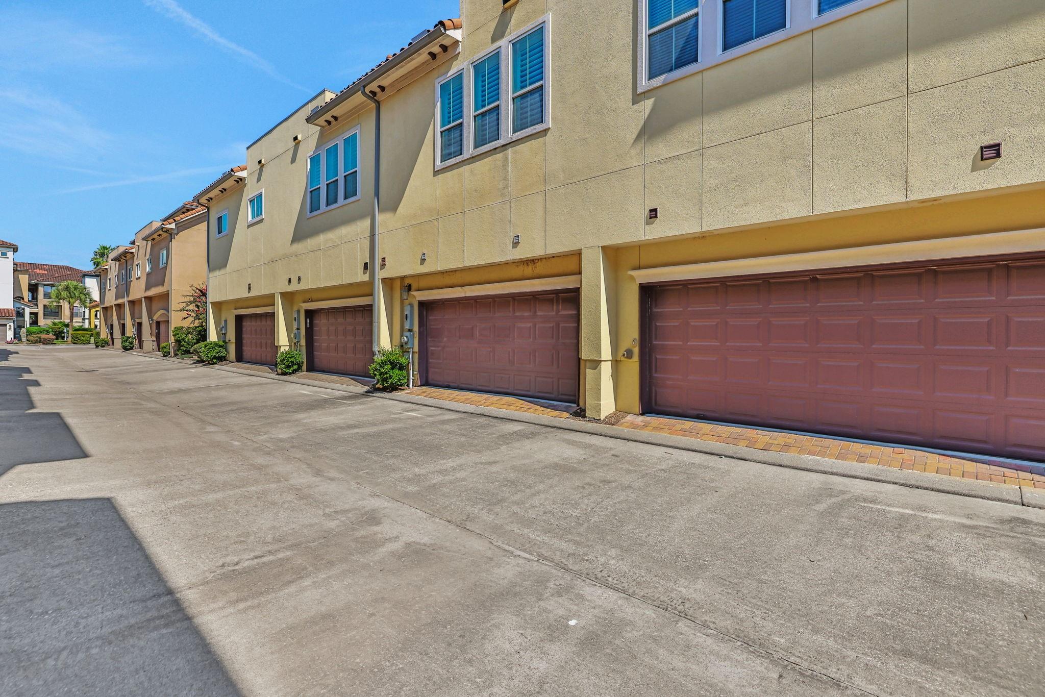 12 Tassia Lane