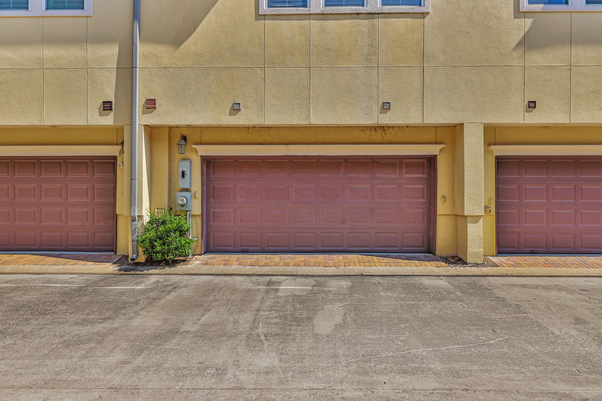 12 Tassia Lane