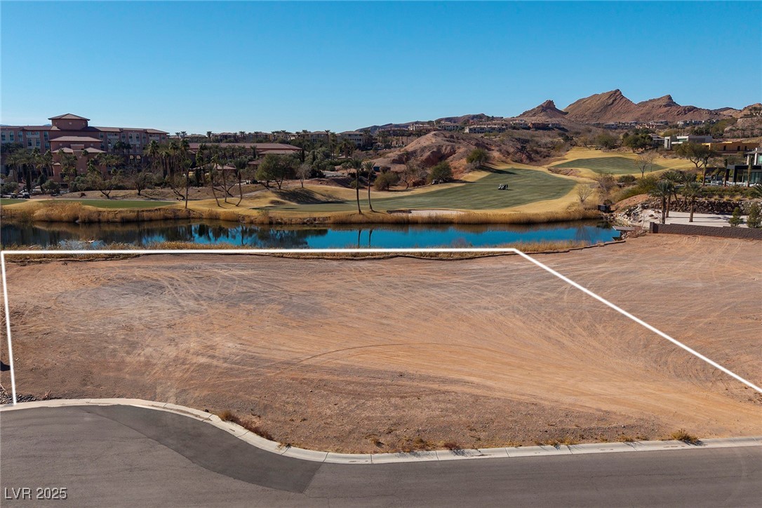 19 Summer House Drive