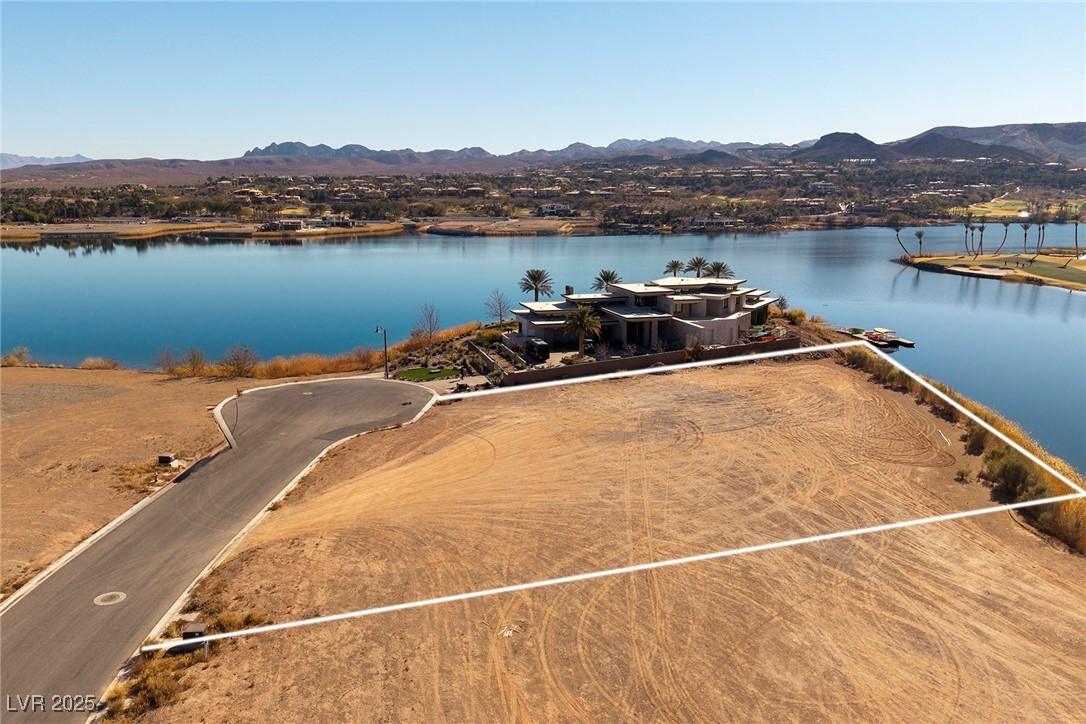 19 Summer House Drive