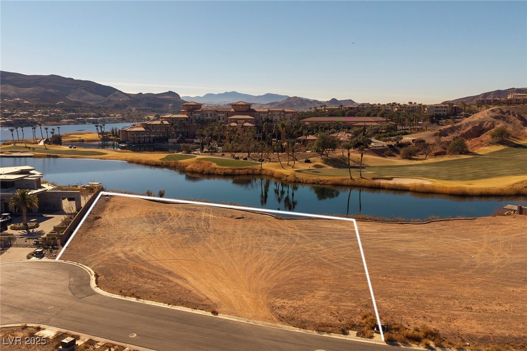 19 Summer House Drive