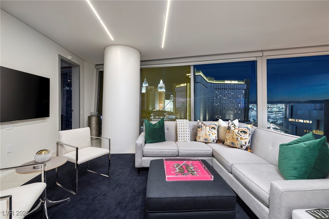 3726 South Las Vegas Boulevard 1107