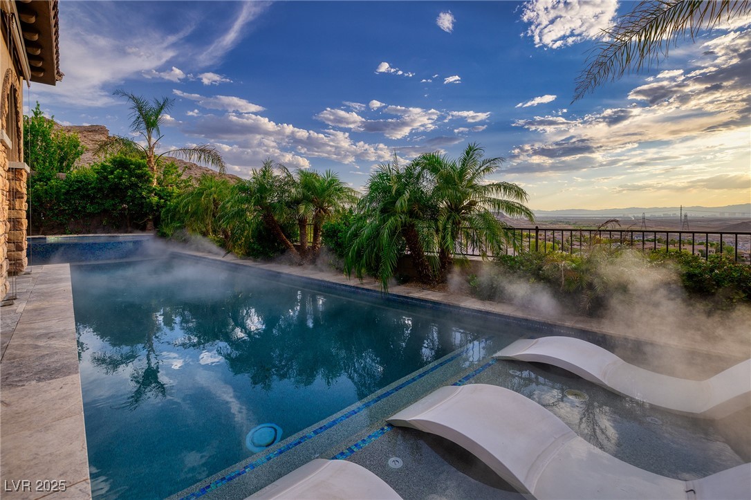 29 Costa Tropical Drive