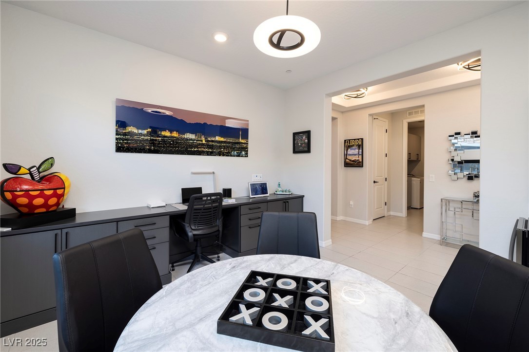 11 Acacia Creek Court