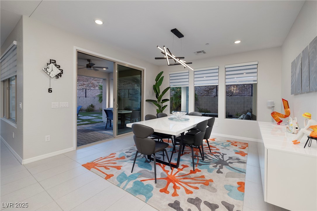 11 Acacia Creek Court