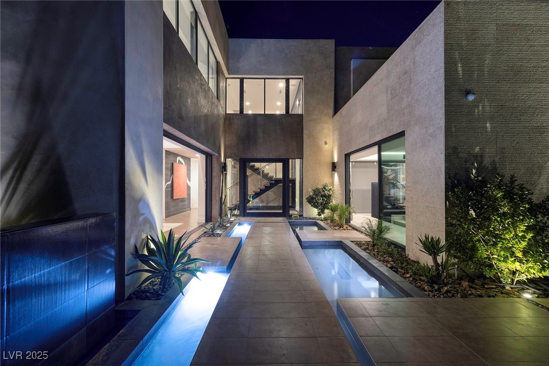 32 Highland Cove Lane