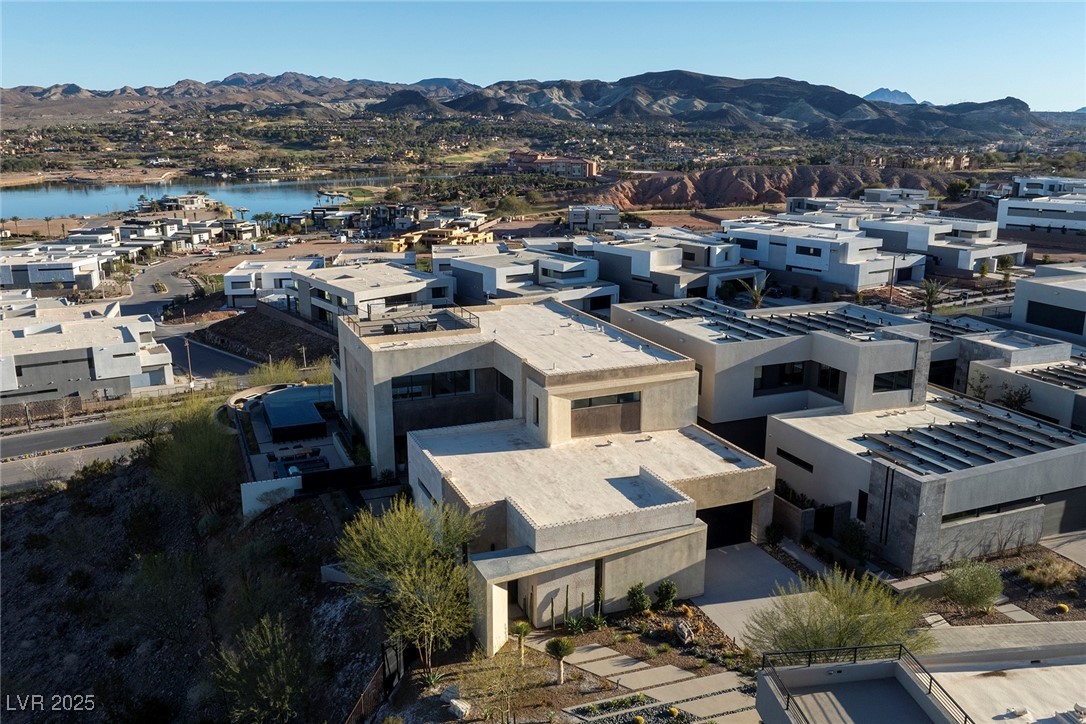 32 Highland Cove Lane