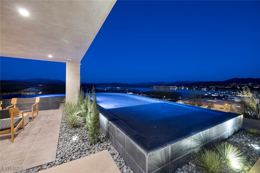 32 Highland Cove Lane