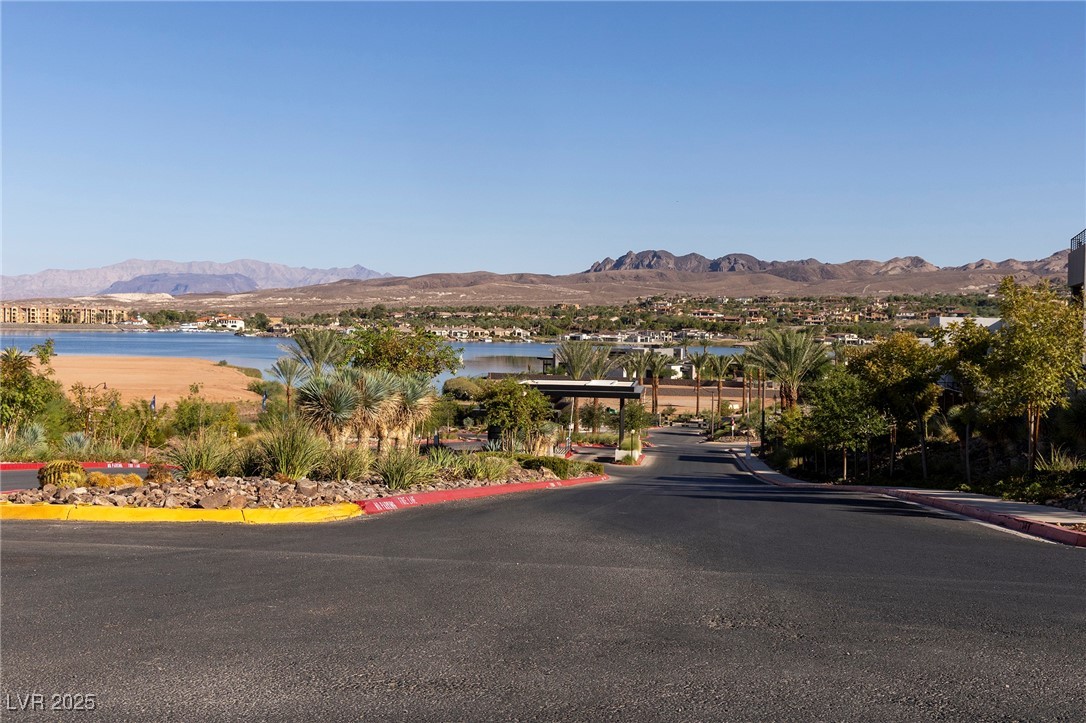 6 Sunrise Beach Circle