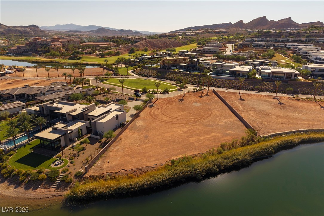 6 Sunrise Beach Circle