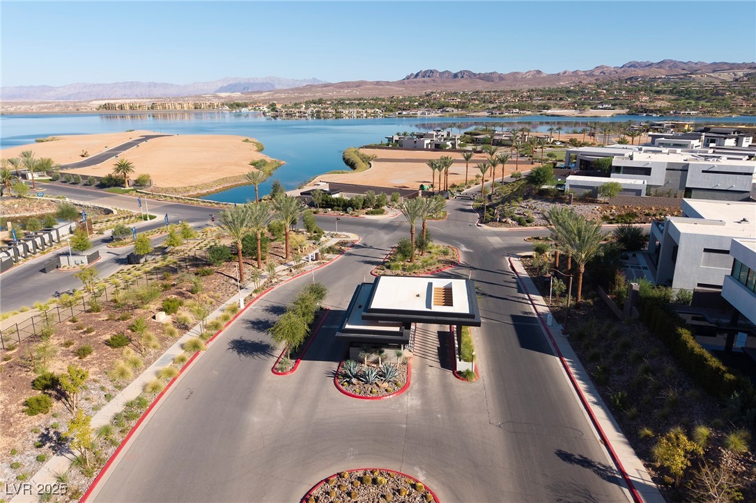 6 Sunrise Beach Circle