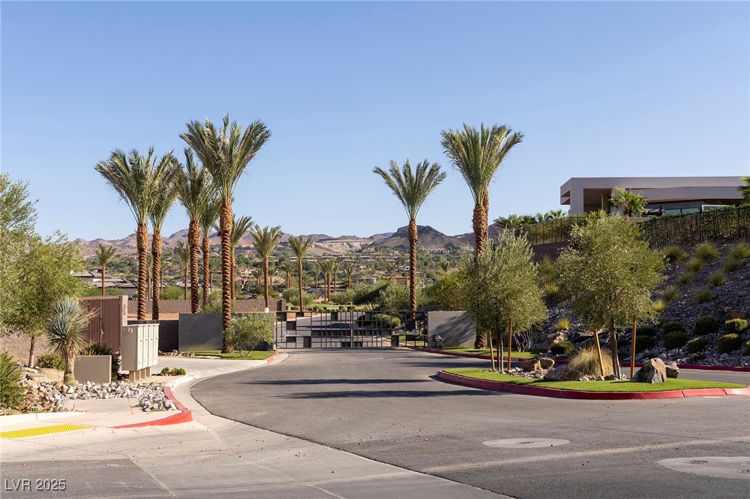 6 Sunrise Beach Circle