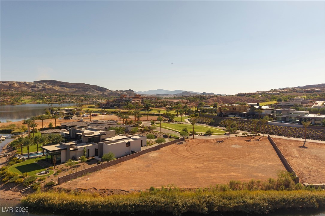 6 Sunrise Beach Circle