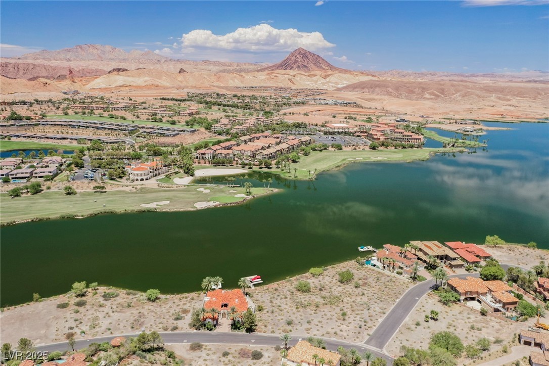 22 Grand Corniche Drive