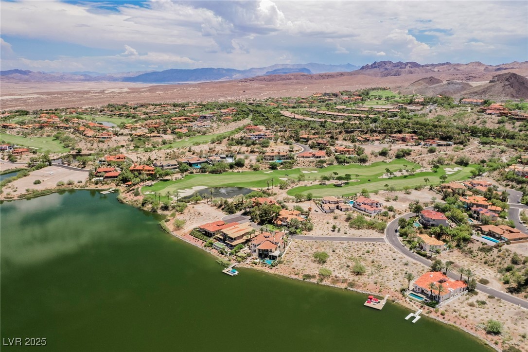 22 Grand Corniche Drive