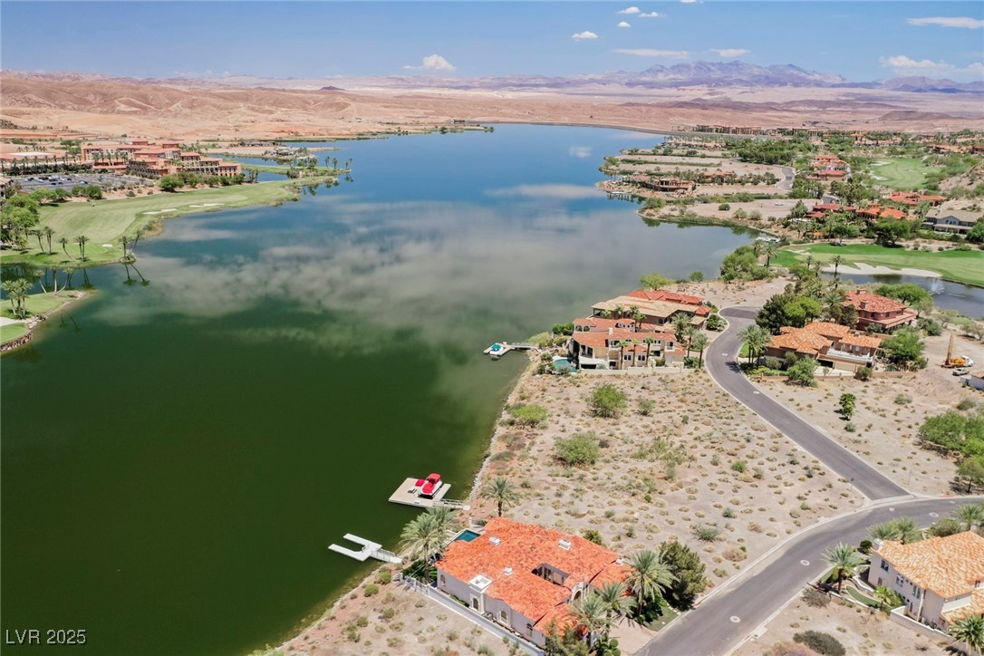 22 Grand Corniche Drive