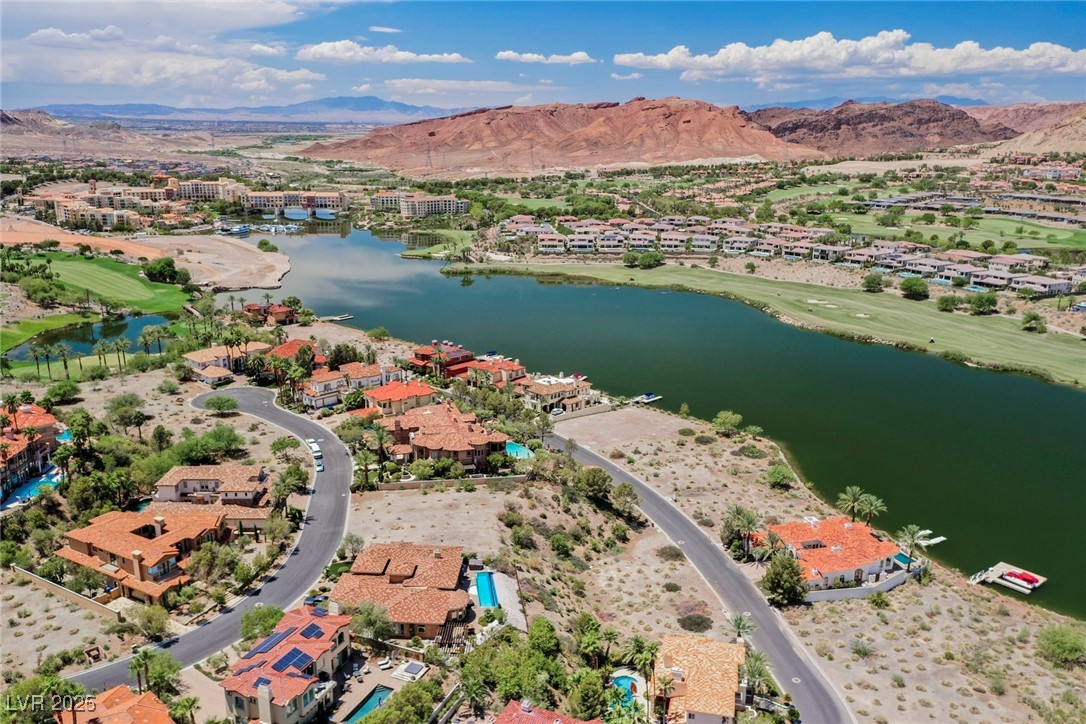 22 Grand Corniche Drive