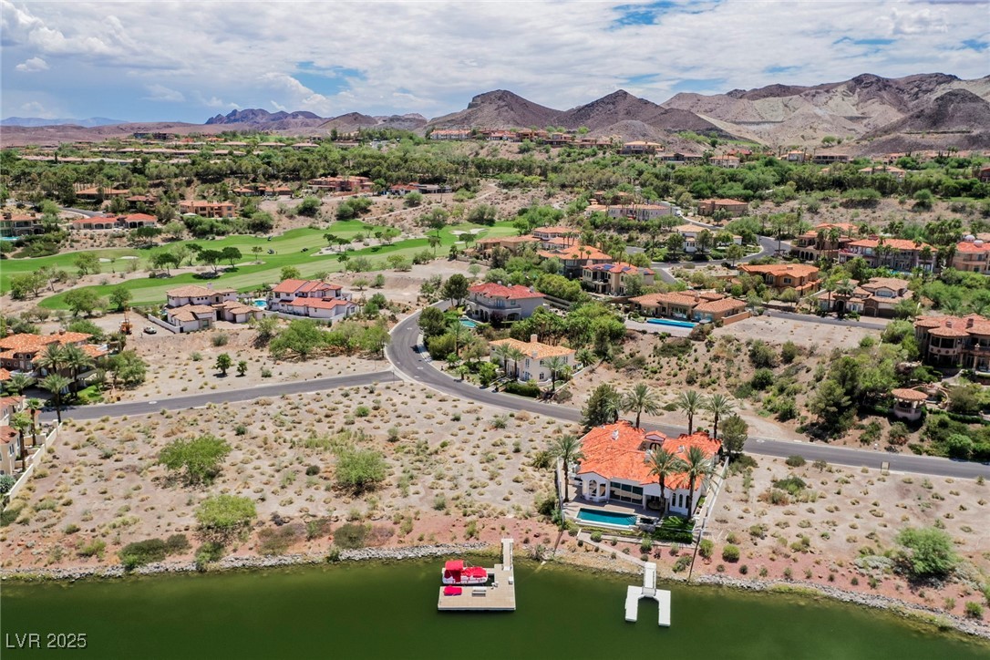 22 Grand Corniche Drive