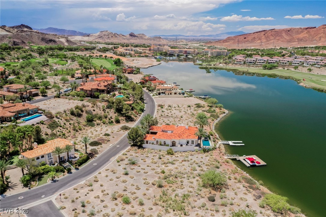 22 Grand Corniche Drive