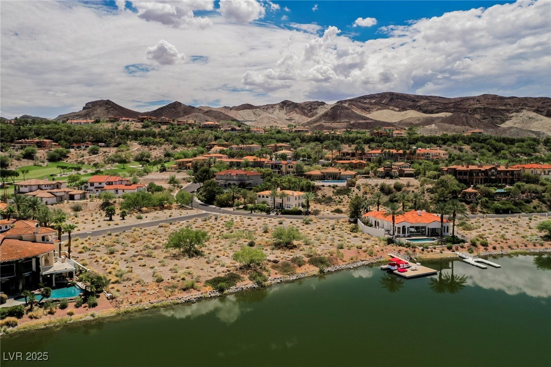 22 Grand Corniche Drive